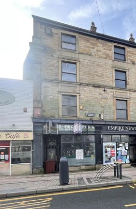 Studio house on 126, St James Street, Burnley, £115,000