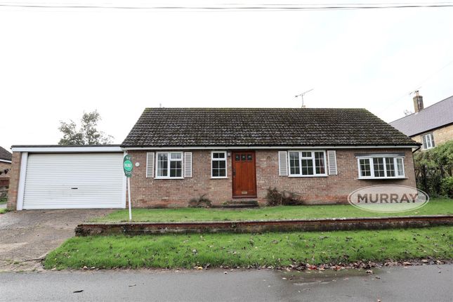 Thumbnail Bungalow to rent in St. Mary's Road, Manton, Rutland