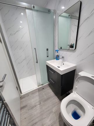 141, Elmstead Avenue, Wembley photo 3