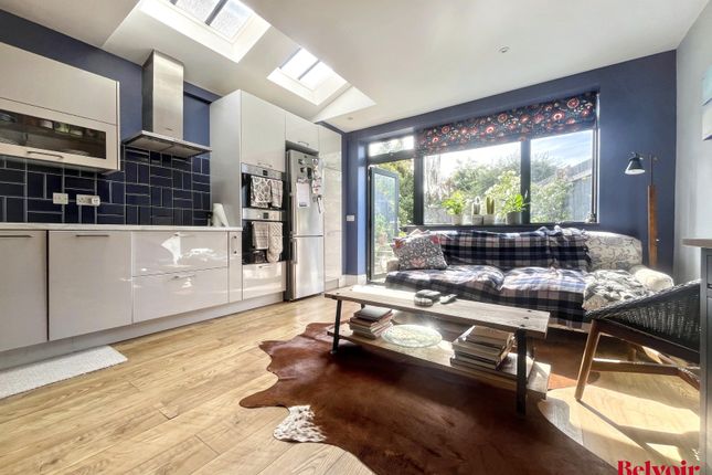 4 Lynworth Terrace, Blacksmith Lane, Cheltenham photo 2