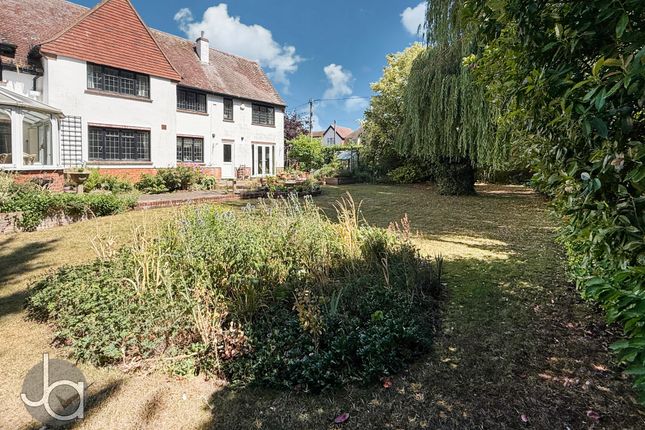 Gorepit Cottage, Inworth Road, Colchester photo 3
