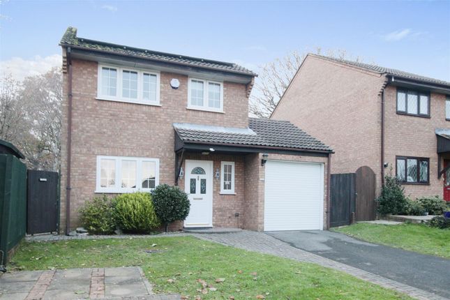 Detached house to rent in Coombedale, Locks Heath, Southampton