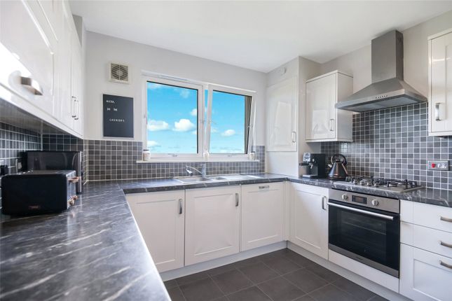 2/1, 63, Croftside Avenue, Glasgow City photo 3