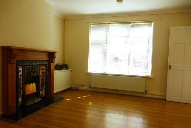 End terrace house to rent in Whitefield Avenue, Harborne, Birmingham