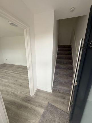 24, Princes Park, Rainham photo 4