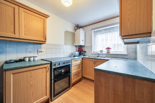 30, Pollard Walk, Sidcup photo 4