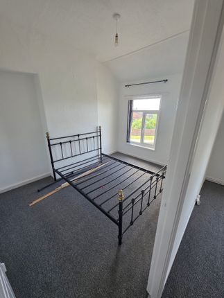 49C, Mold Road, Buckley photo 5