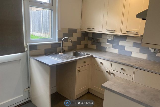 Sunningdale, Fairview Drive, Chigwell photo 4