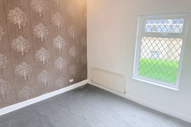 9, Claremont Street, Failsworth photo 5