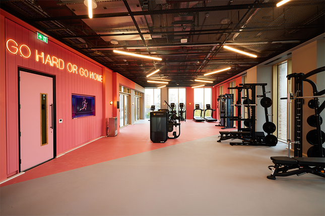 24/7 Gym