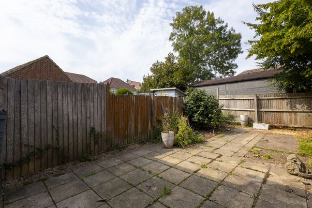 9, Quince Orchard, Ashford photo 3