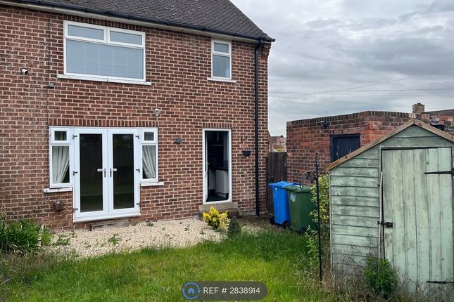 Rutland Crescent, Harworth, Doncaster photo 3