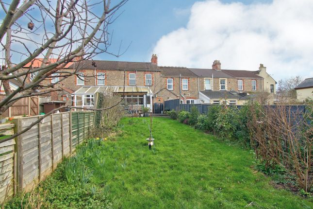 5, Laurel Crescent, Caldicot photo 3