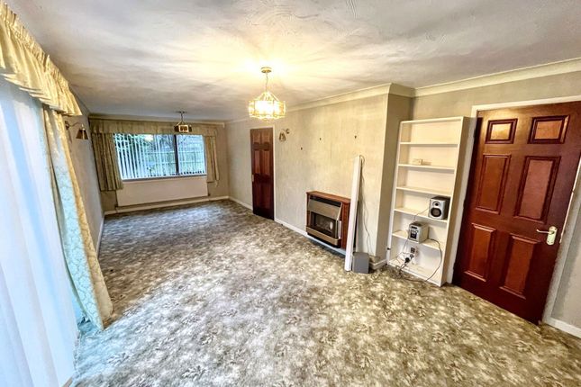 8, Luttryngton Court, Newton Aycliffe photo 3