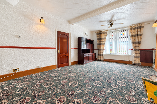 32 Spencer Street, Aberdare photo 3