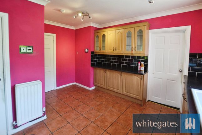 360, Belle Isle Road, West Yorkshire photo 5