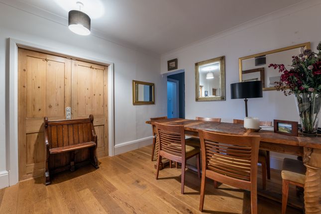Flat for sale in Old Reigate Road, Dorking