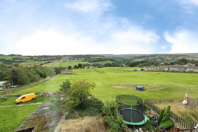 1, Myrtle View, Keighley photo 2