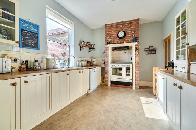 3, Lower Brimley Close, Devon photo 4