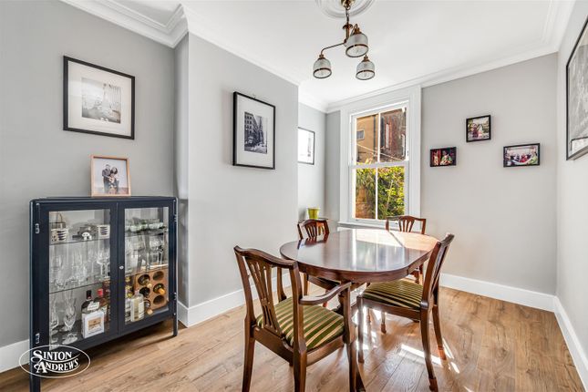 10, Northfield Road, London photo 4