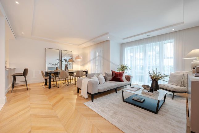 Flat for sale in 9 Millbank Quarter, Westminster, London