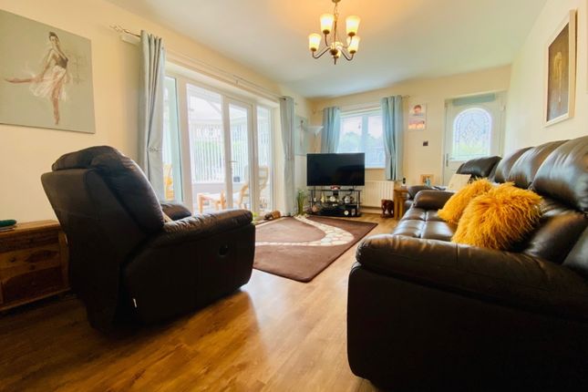 5, Cypress View, Durham photo 4