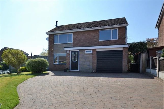 Detached house to rent in Danefield Road, Holmes Chapel, Crewe CW4