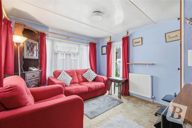 72, Temple Grove Park, West Hanningfield photo 2
