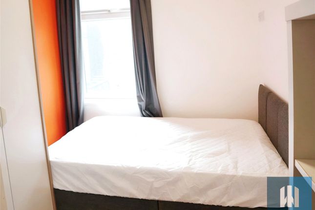54, Fenton Road, Huddersfield photo 5
