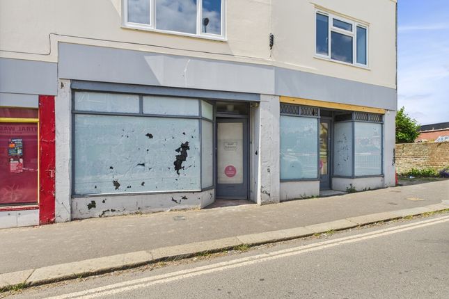 Thumbnail Retail premises to let in 17-19 South Farm Road, Worthing, West Sussex