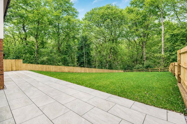 Plot 1 - Oak View, 120a, Cuffley Hill, Hertfordshire photo 3