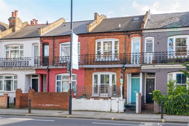 Thumbnail Flat for sale in Wandsworth Bridge Road, London