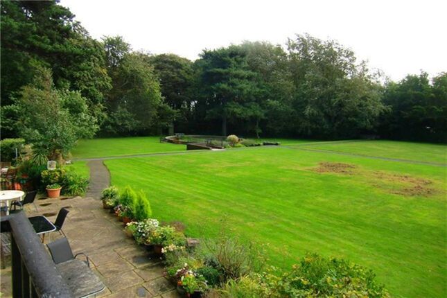 15, Bower House, Manorside Close, Moreton Road, Wirral photo 5