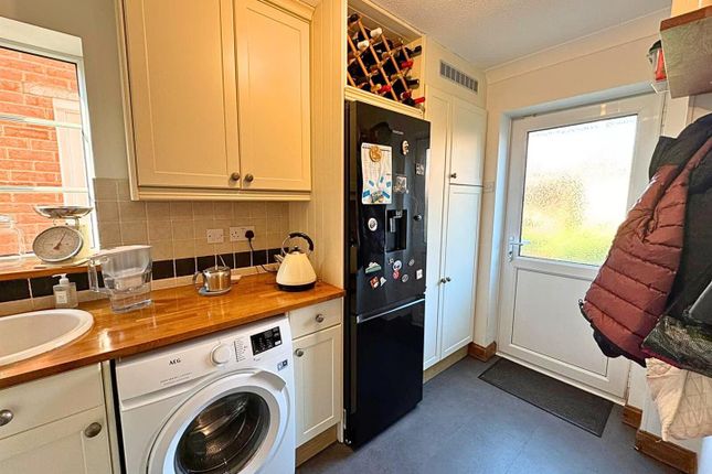 5, Turnbury Close, Lincoln photo 4