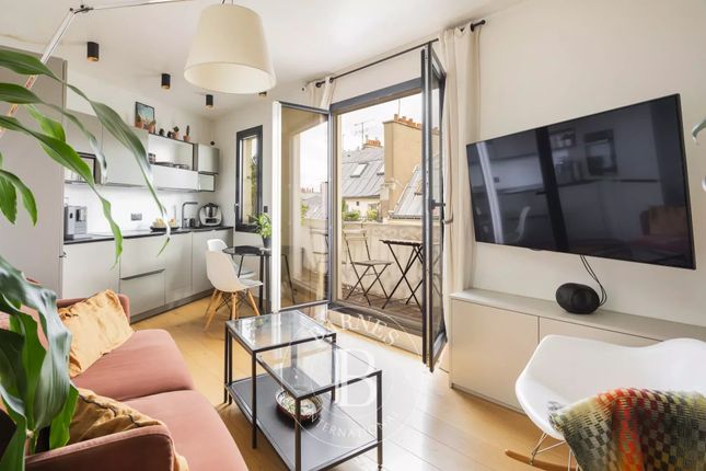Apartment for sale in Paris 9th, Saint-Georges, 75009, France
