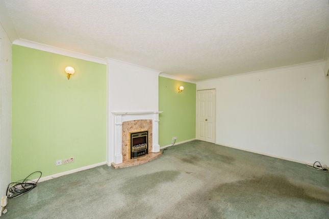 42, Shakespeare Avenue, Lichfield photo 4
