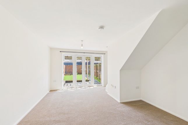 92, Pickering Grange, Brough, HU15 1GY photo 3