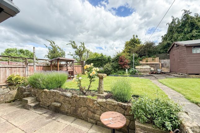 7, Croft Drive, Holmfirth photo 3