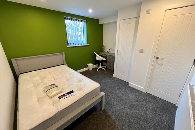 Thumbnail Shared accommodation to rent in St. Margaret Road, Coventry