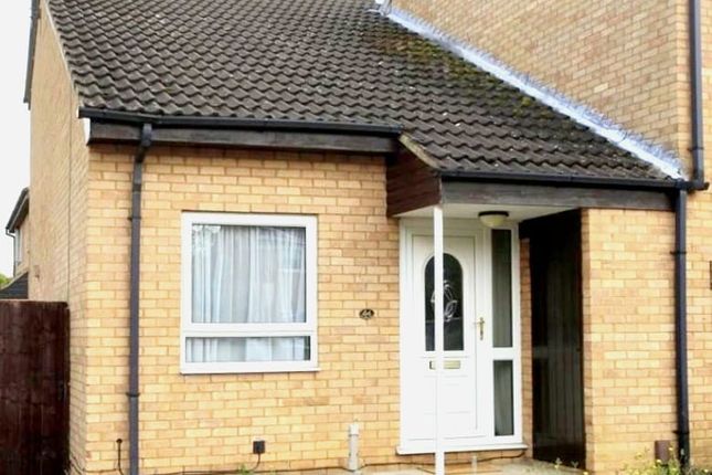 End terrace house to rent in Beverstone, Peterborough
