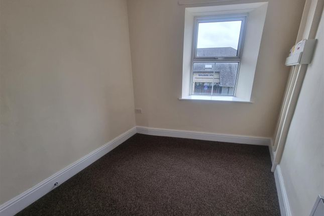 Flat, 11A, Hill Street, Lydney photo 5