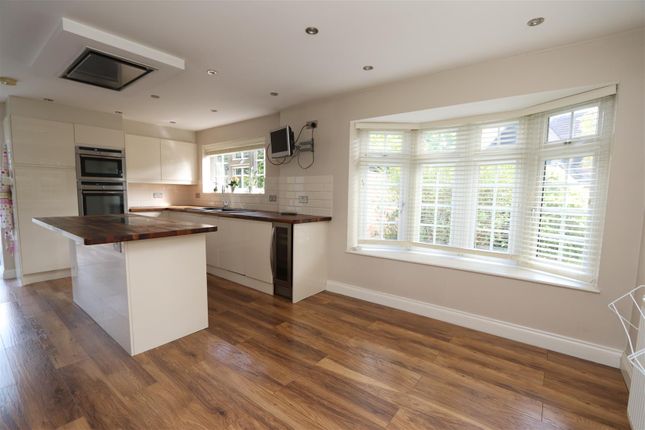 Detached house for sale in Priests Lane, Shenfield, Brentwood