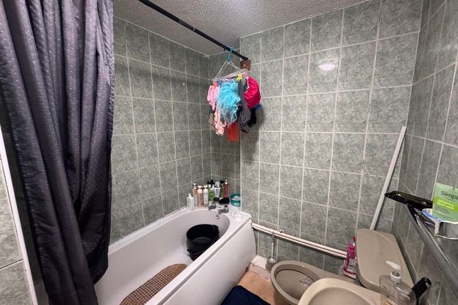 52, Kenilworth Court, Washington photo 5