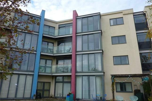 Flat for sale in Hayes Road, Sully, Penarth