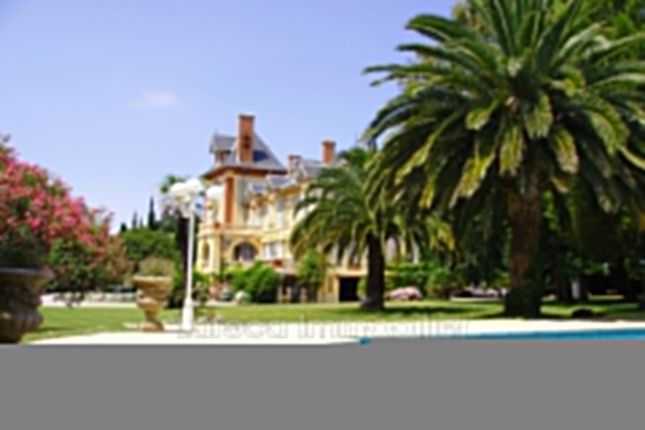Property for sale in Perpignan, Pyrénées-Orientales, Languedoc-Roussillon