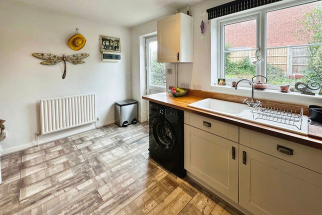 2, Stow Road, Sturton By Stow photo 4