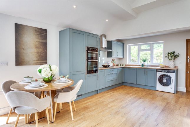 Studio Cottage,, Broad Common Road, Berkshire photo 3