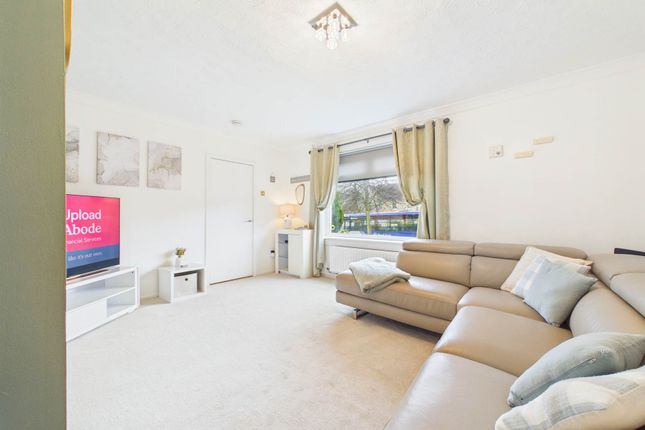 113, Burnhead Street, Glasgow photo 4