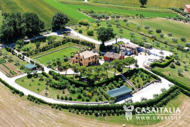 Thumbnail Villa for sale in Via Marconi, 1, 62018 Potenza Picena MC, Italy