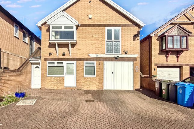 2-bed bungalow on 18, Stoneacre Avenue, Sheffield, £230,000